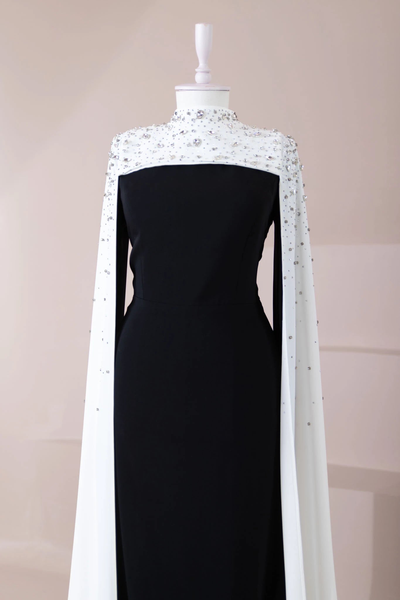 Düşes Tesettür Abiye - FioraofDress - tesettur - abiye - Siyah Beyaz - 36 - hijab - evening - dress