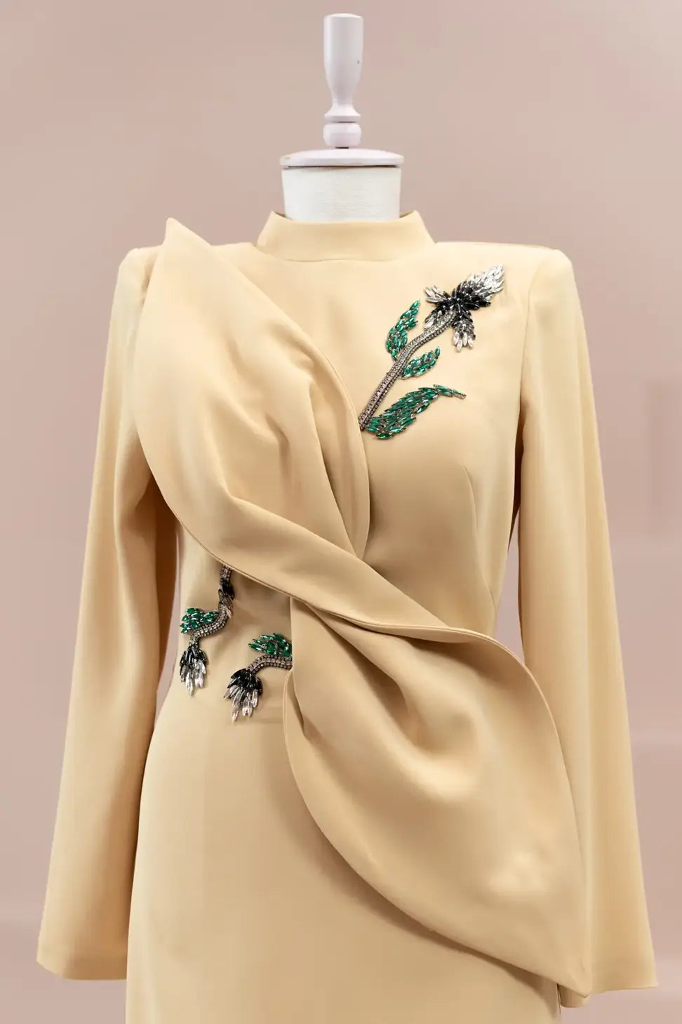 Nira Tesettür Abiye.