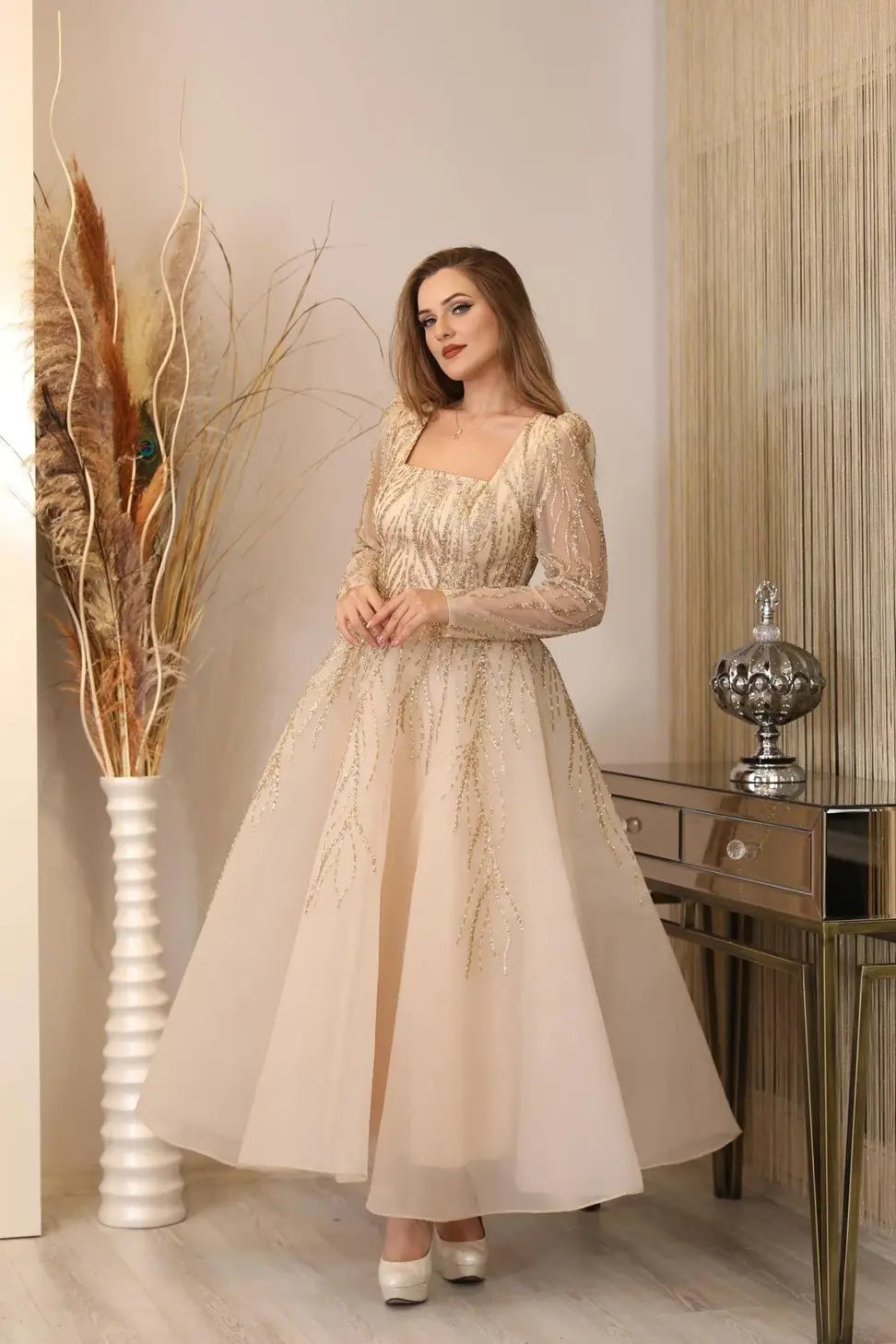 Karmen Tesettür Abiye.