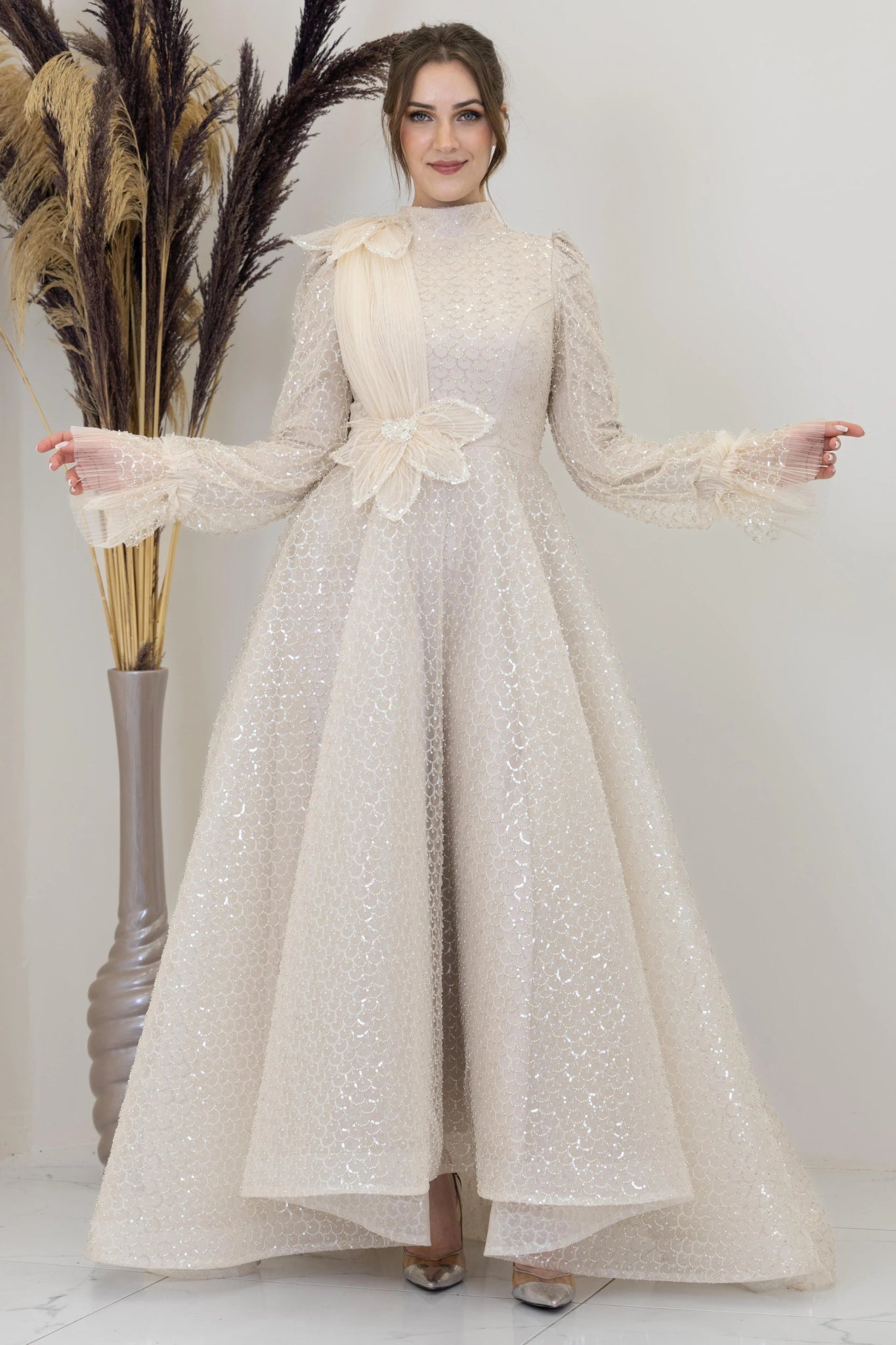 Omuz Ve Beli Çiçek Detaylı Adel Tesettür Abiye - FioraofDress - tesettur - abiye - bejj - 38 - hijab - evening - dress